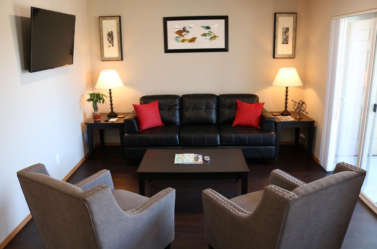 Autumn Leaf Suites แอร์เวย์ไฮส์ ภายนอก รูปภาพ
