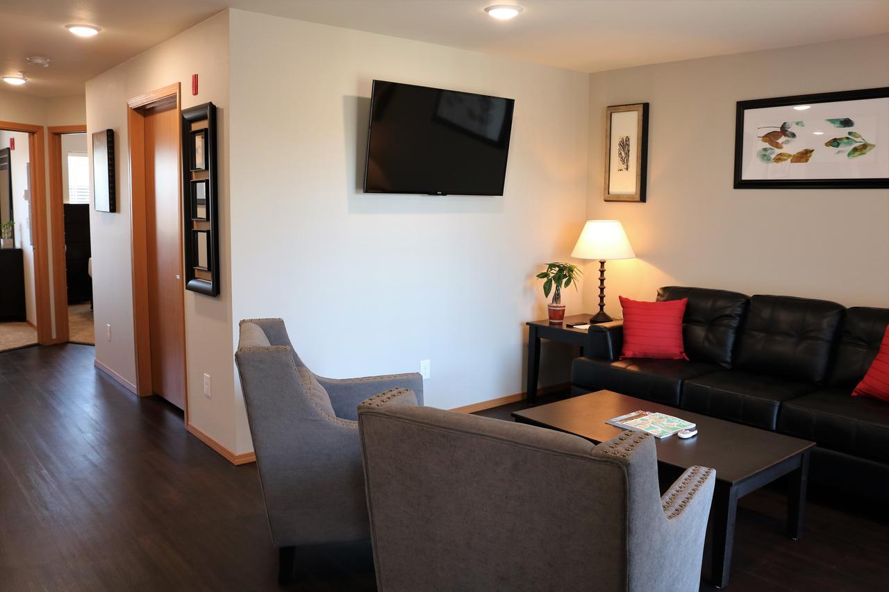 Autumn Leaf Suites แอร์เวย์ไฮส์ ภายนอก รูปภาพ