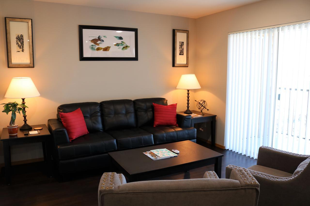 Autumn Leaf Suites แอร์เวย์ไฮส์ ภายนอก รูปภาพ